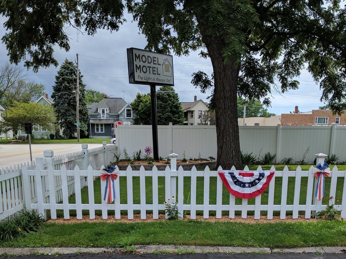 Model Motel Kankakee Exterior foto